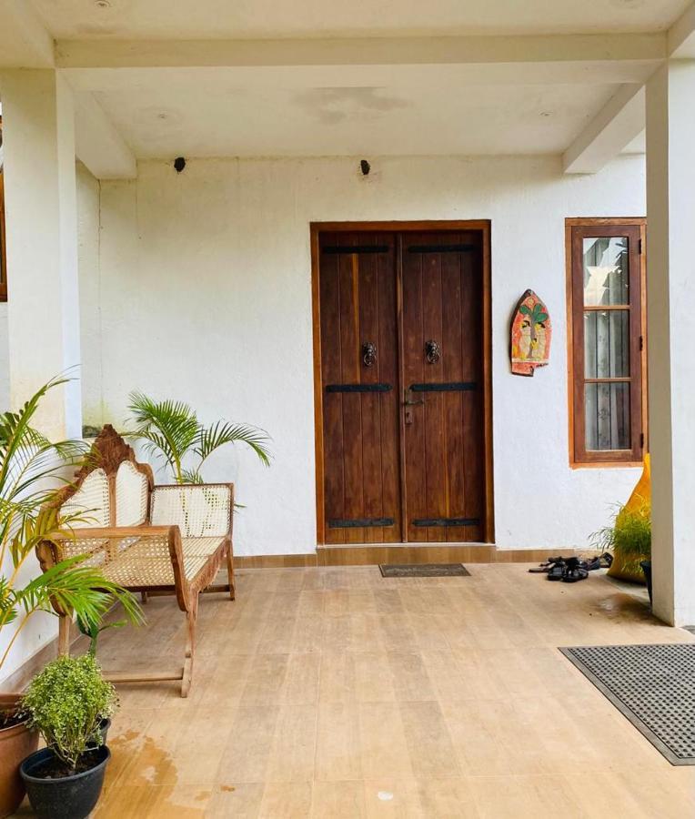 Pearl'S Homestay マータレー エクステリア 写真